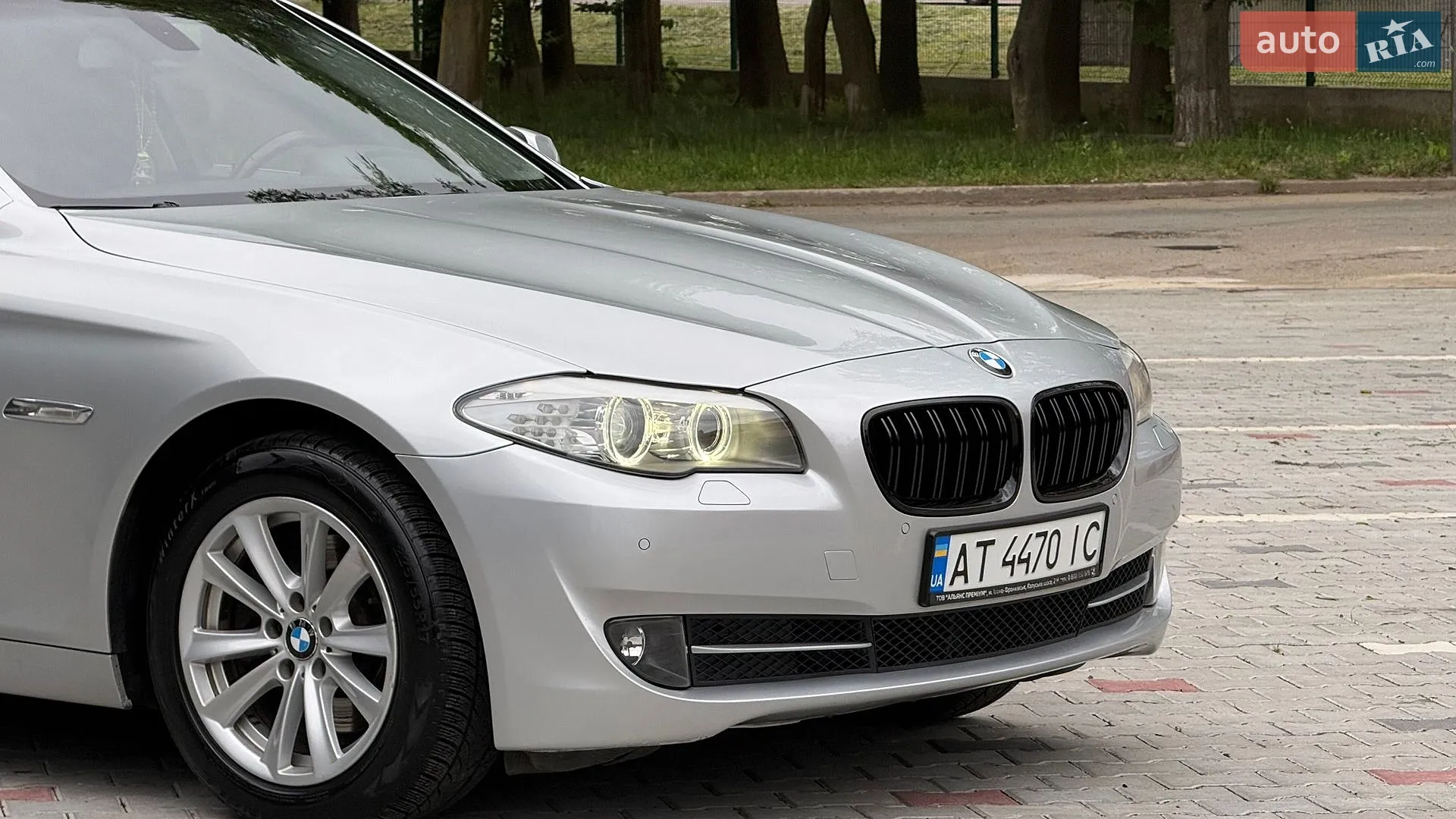 BMW 5 Series, 2011