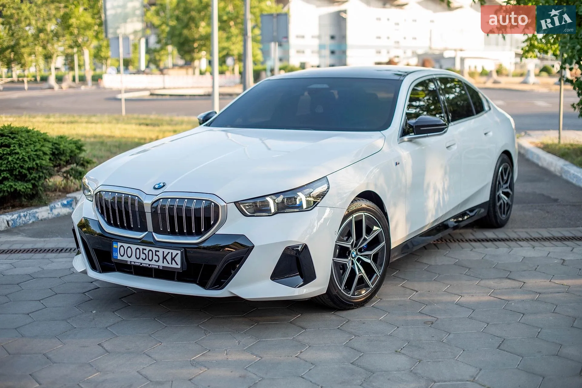 BMW 5 Series, 2024