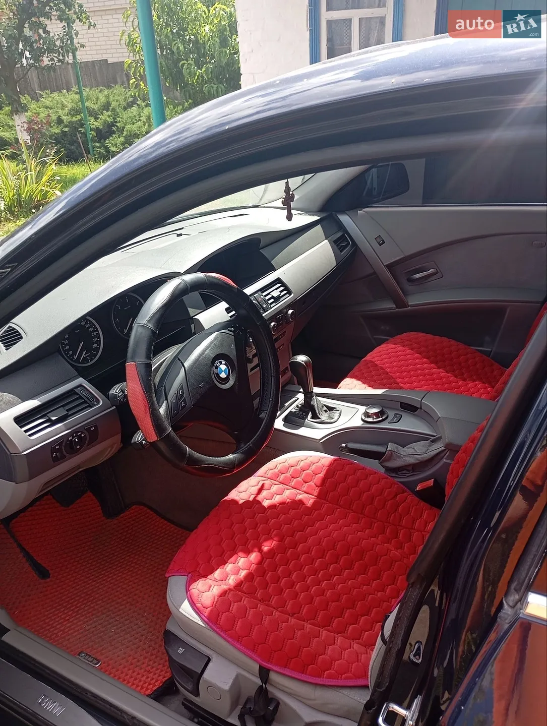 BMW 5 Series, 2004