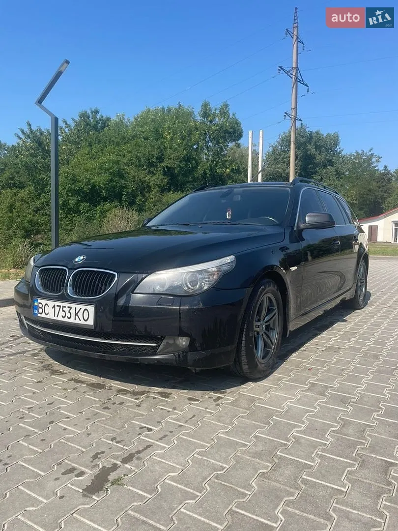 BMW 5 Series, 2010