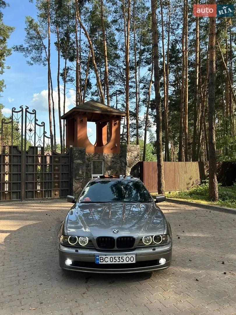 BMW 5 Series, 2003