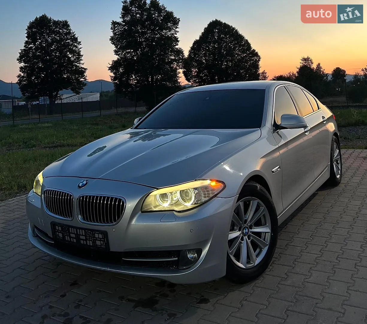 BMW 5 Series, 2011