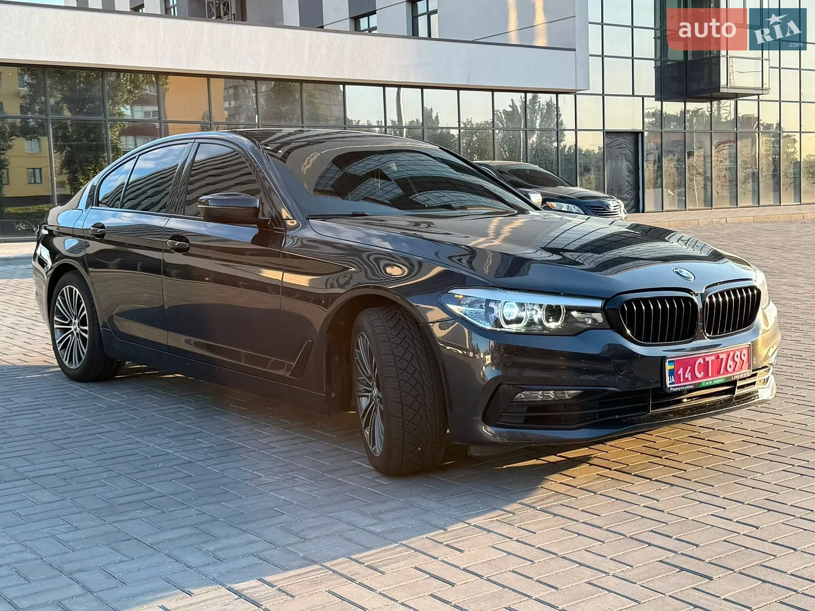 BMW 5 Series, 2018