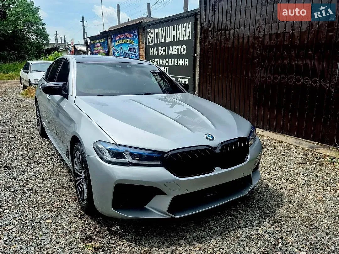 BMW 5 Series, 2020