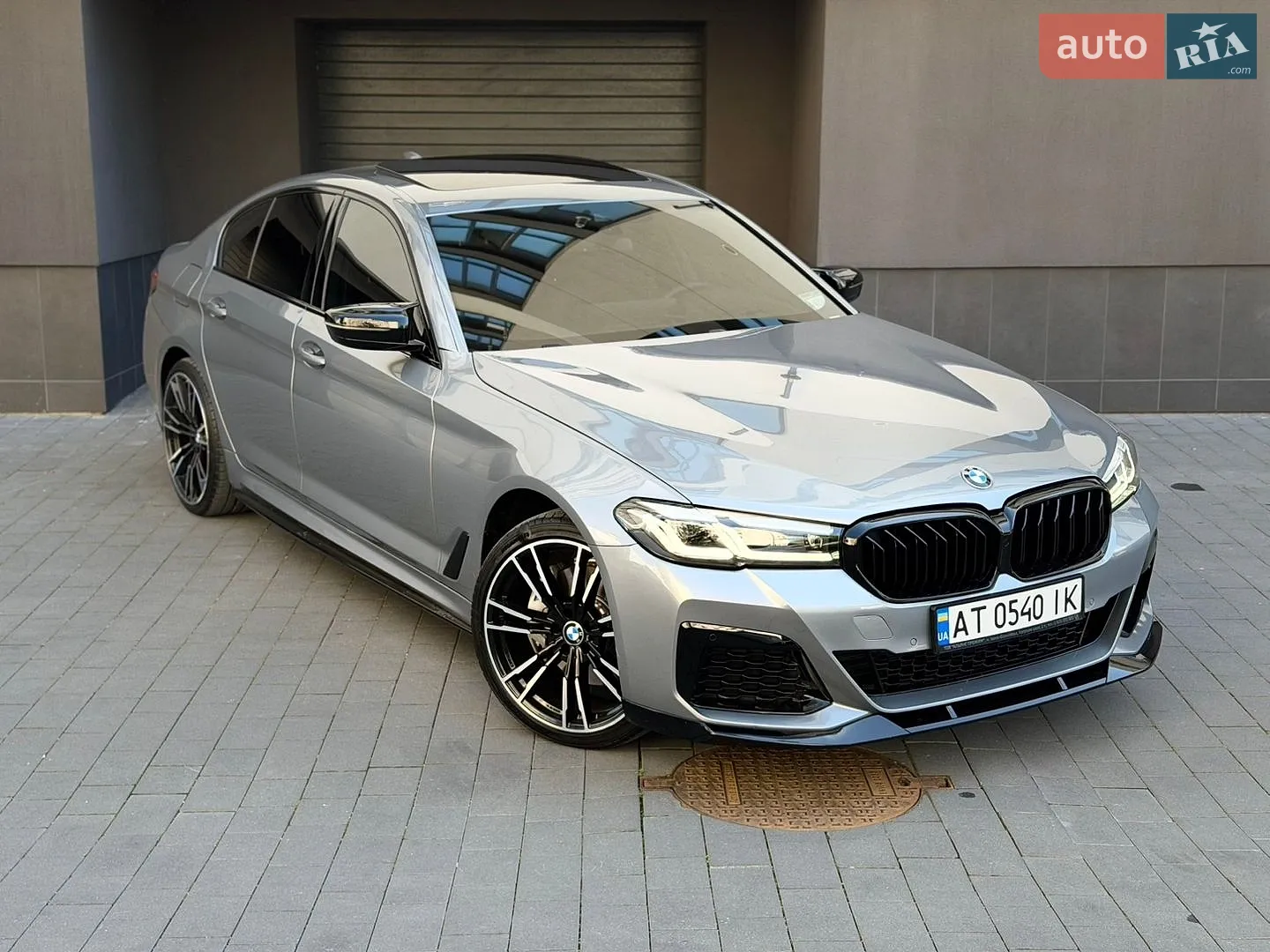 BMW 5 Series, 2022