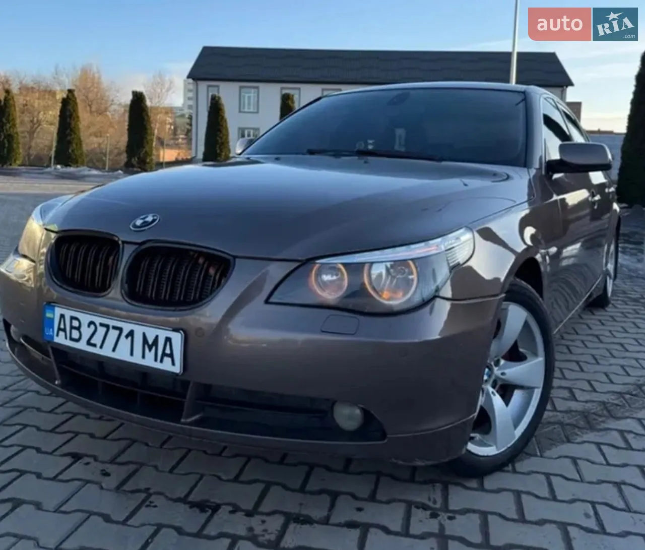BMW 5 Series, 2004