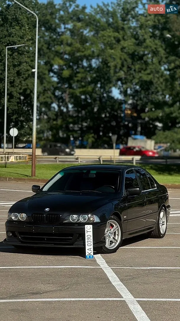 BMW 5 Series, 2001