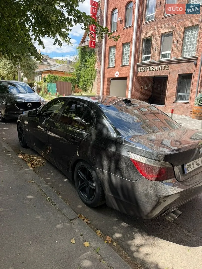 BMW 5 Series, 2005