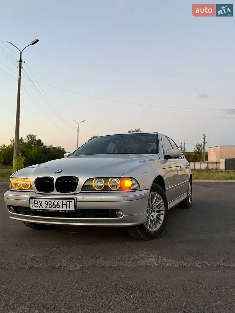 BMW 5 Series, 2002
