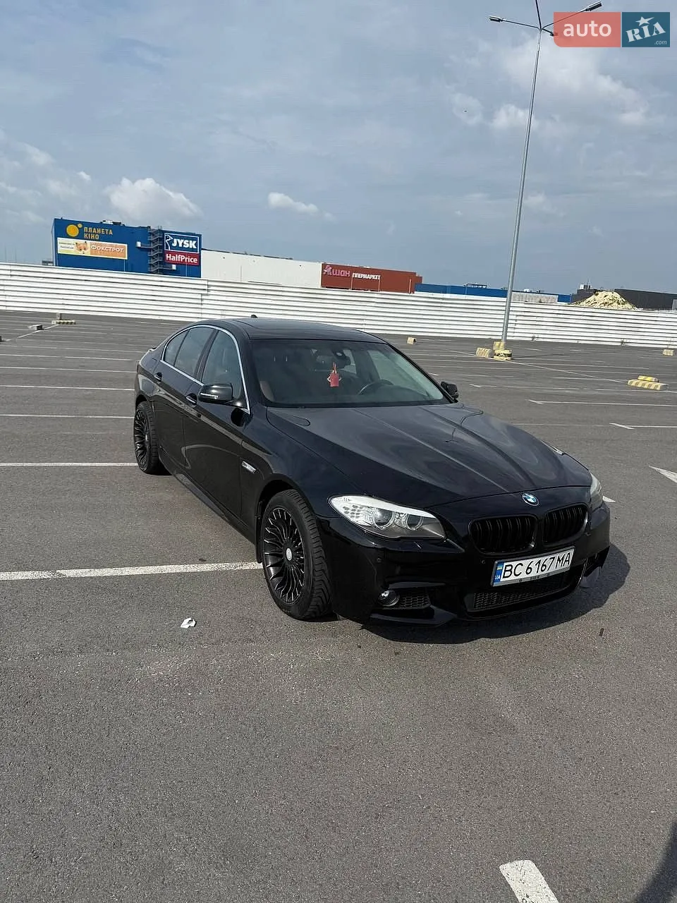 BMW 5 Series, 2011