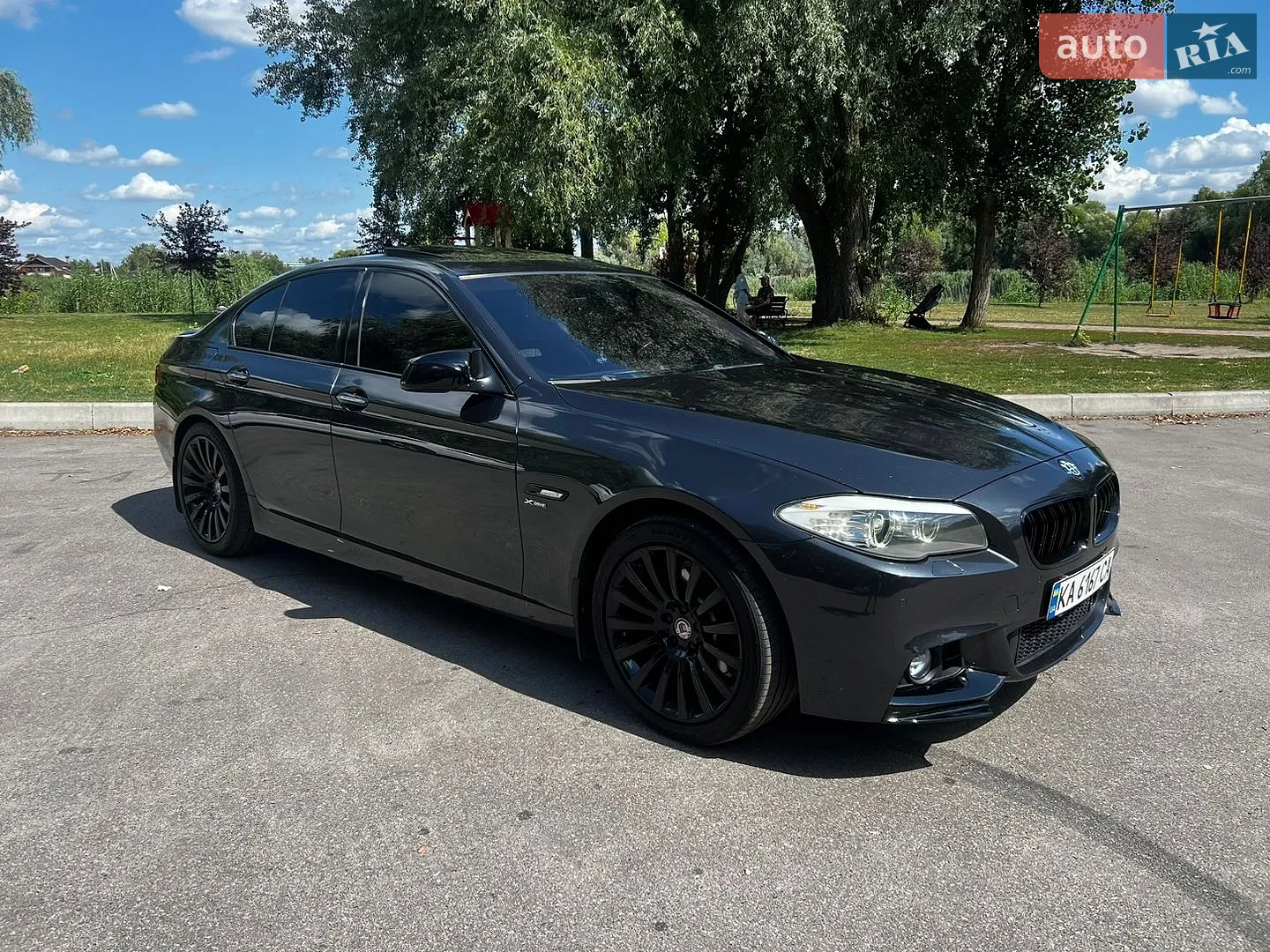 BMW 5 Series, 2011