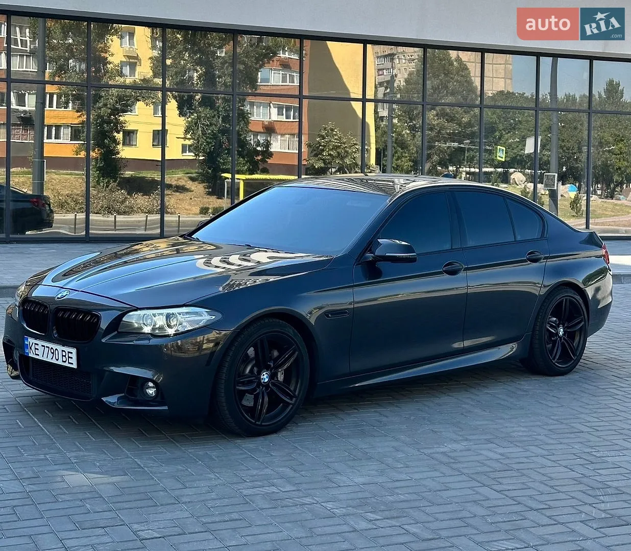 BMW 5 Series, 2015