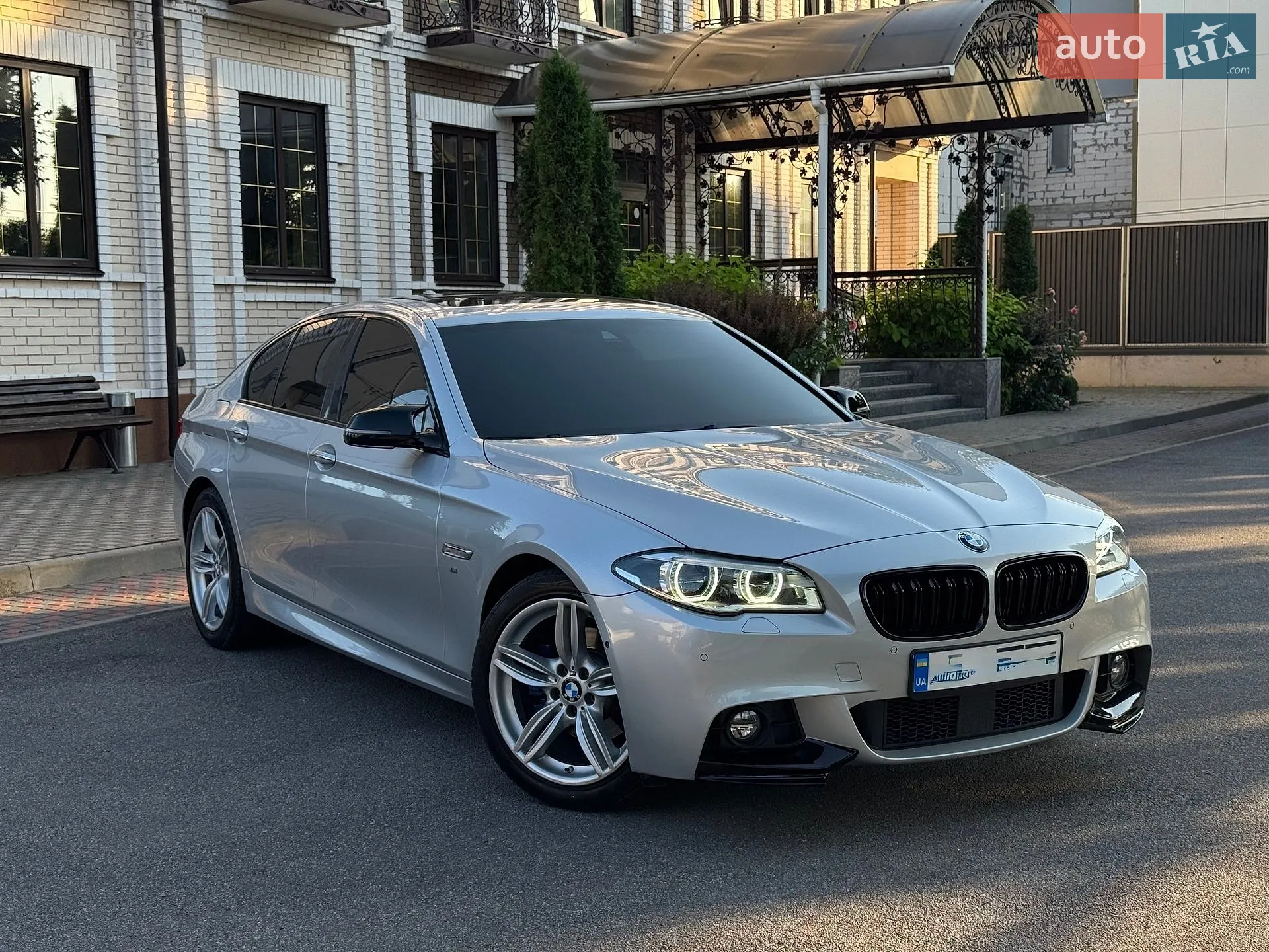 BMW 5 Series, 2016