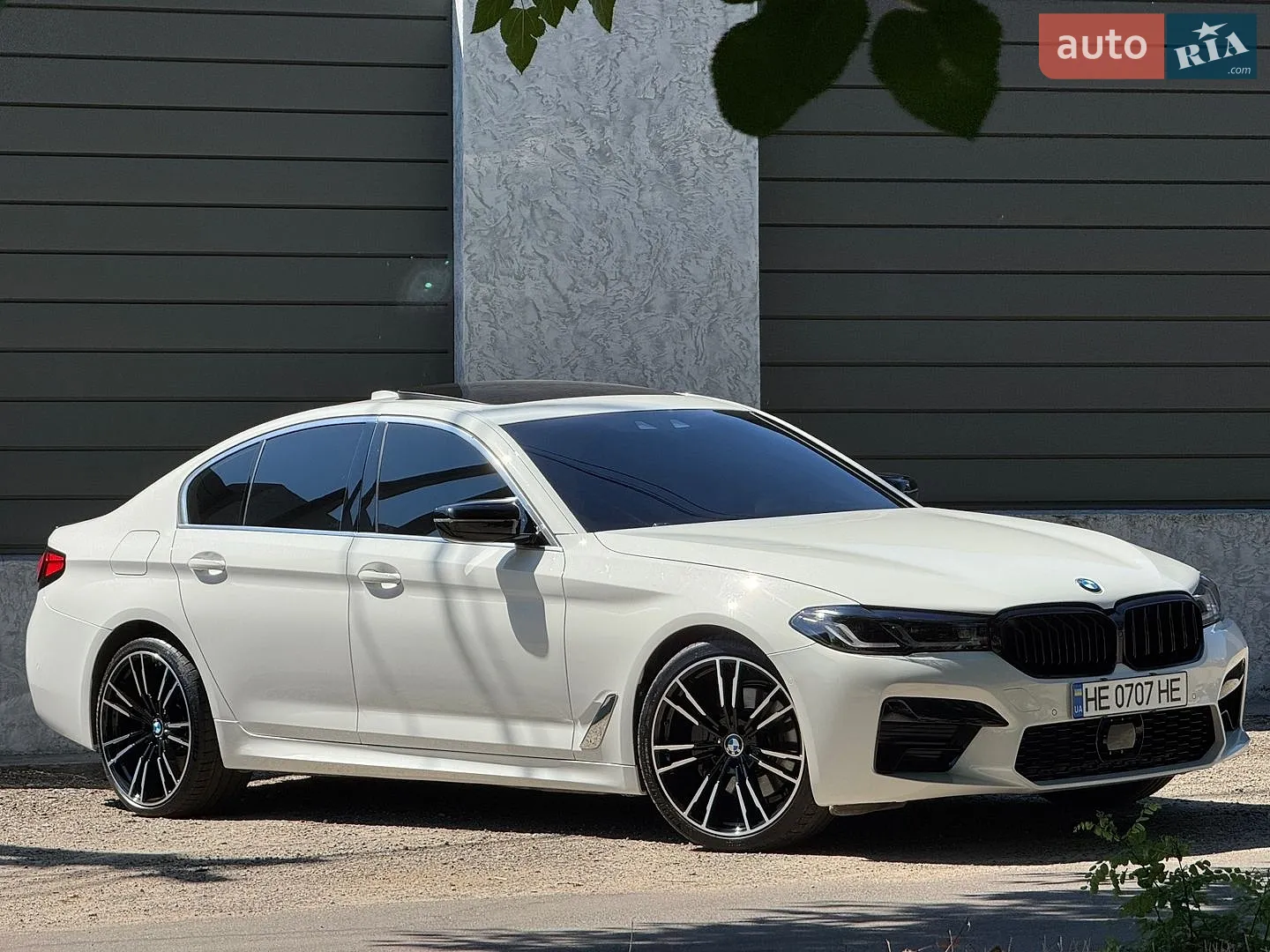 BMW 5 Series, 2020