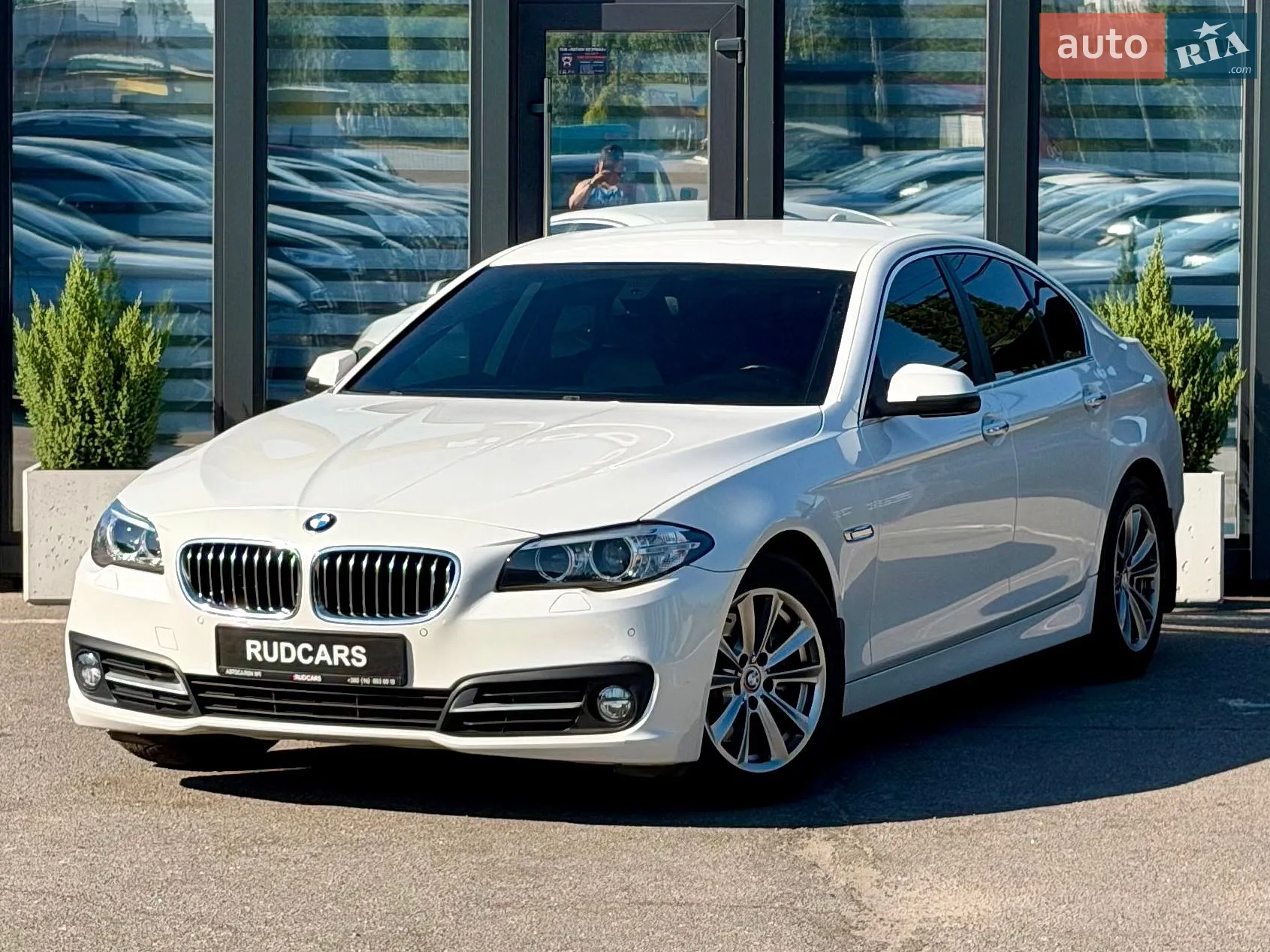 BMW 5 Series, 2016