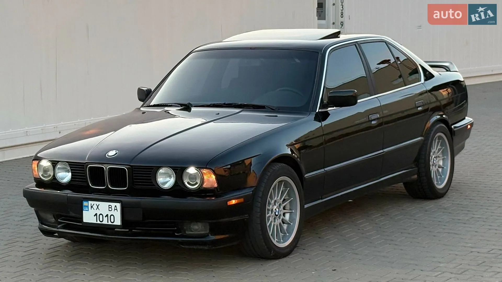 BMW 5 Series, 1992