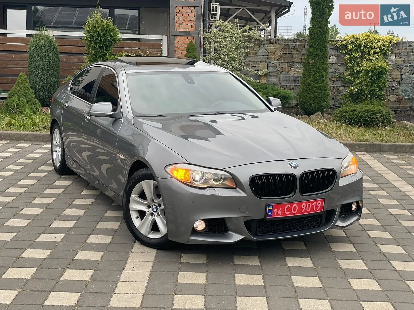 BMW 5 Series, 2012