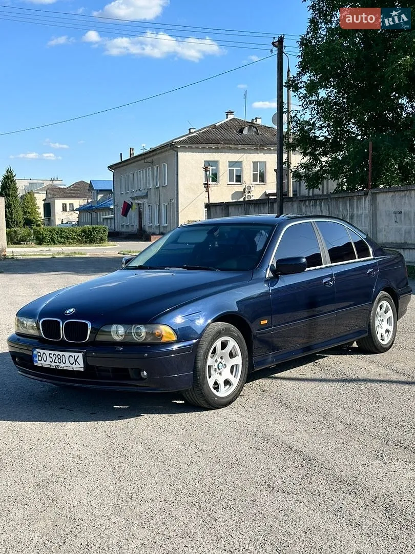 BMW 5 Series, 2001
