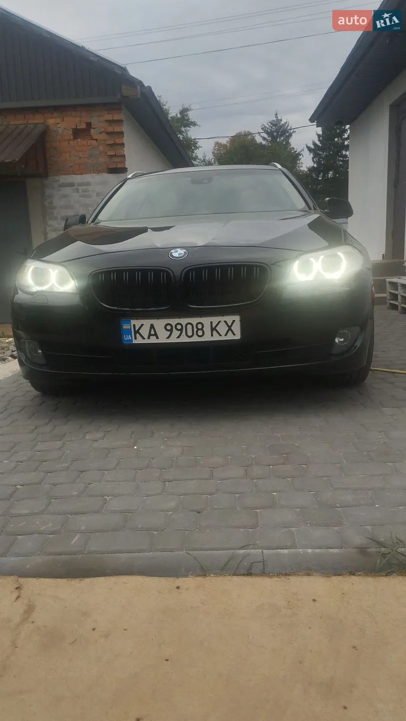 BMW 5 Series, 2011