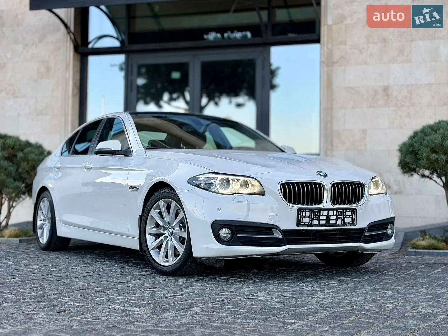 BMW 5 Series, 2016