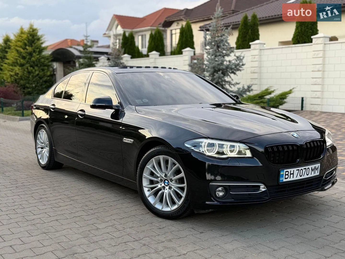 BMW 5 Series, 2015