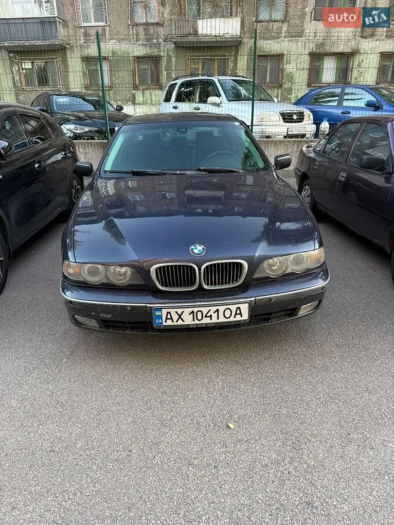 BMW 5 Series, 2000