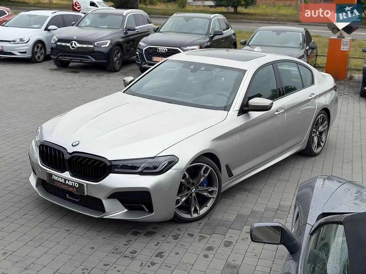 BMW 5 Series, 2019