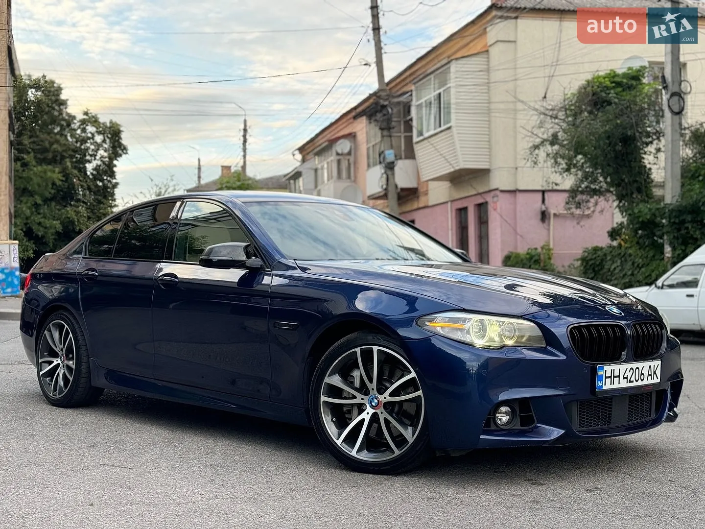 BMW 5 Series, 2015
