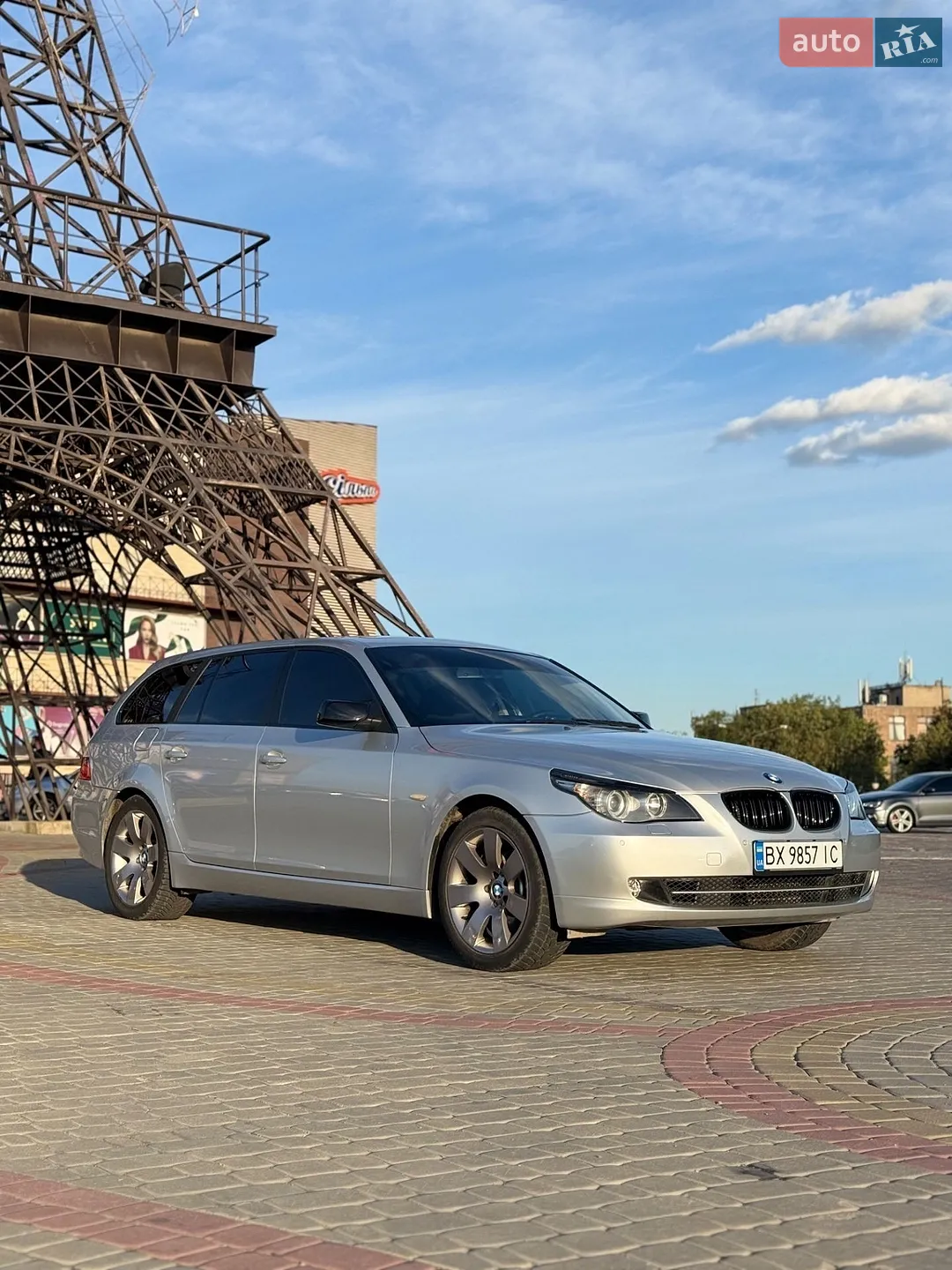 BMW 5 Series, 2009