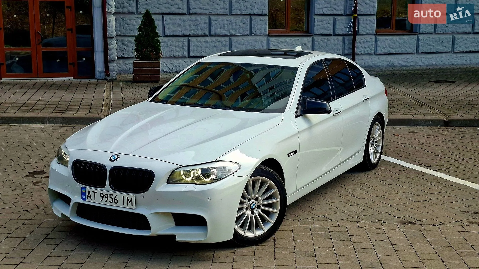 BMW 5 Series, 2012