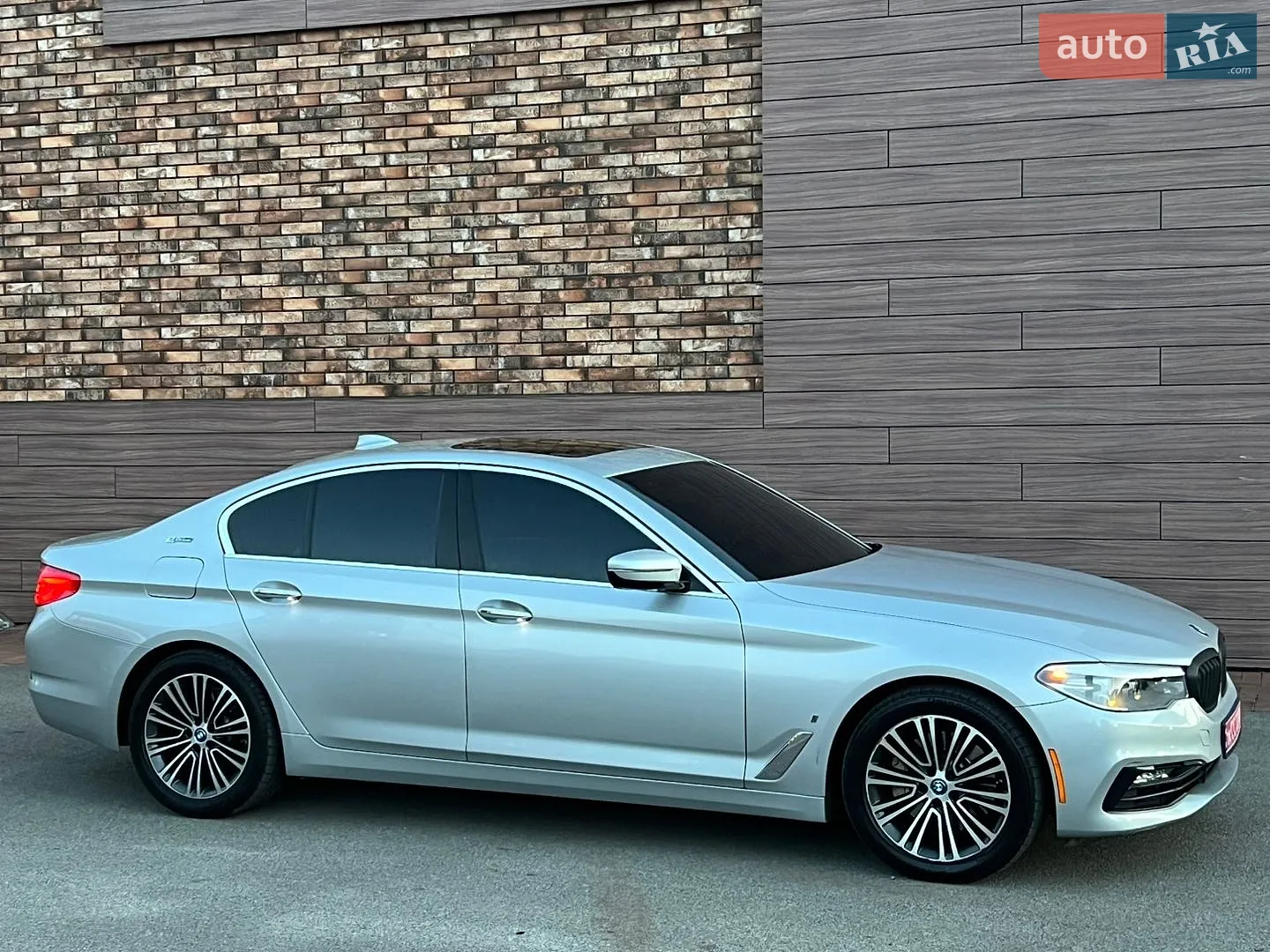 BMW 5 Series, 2018