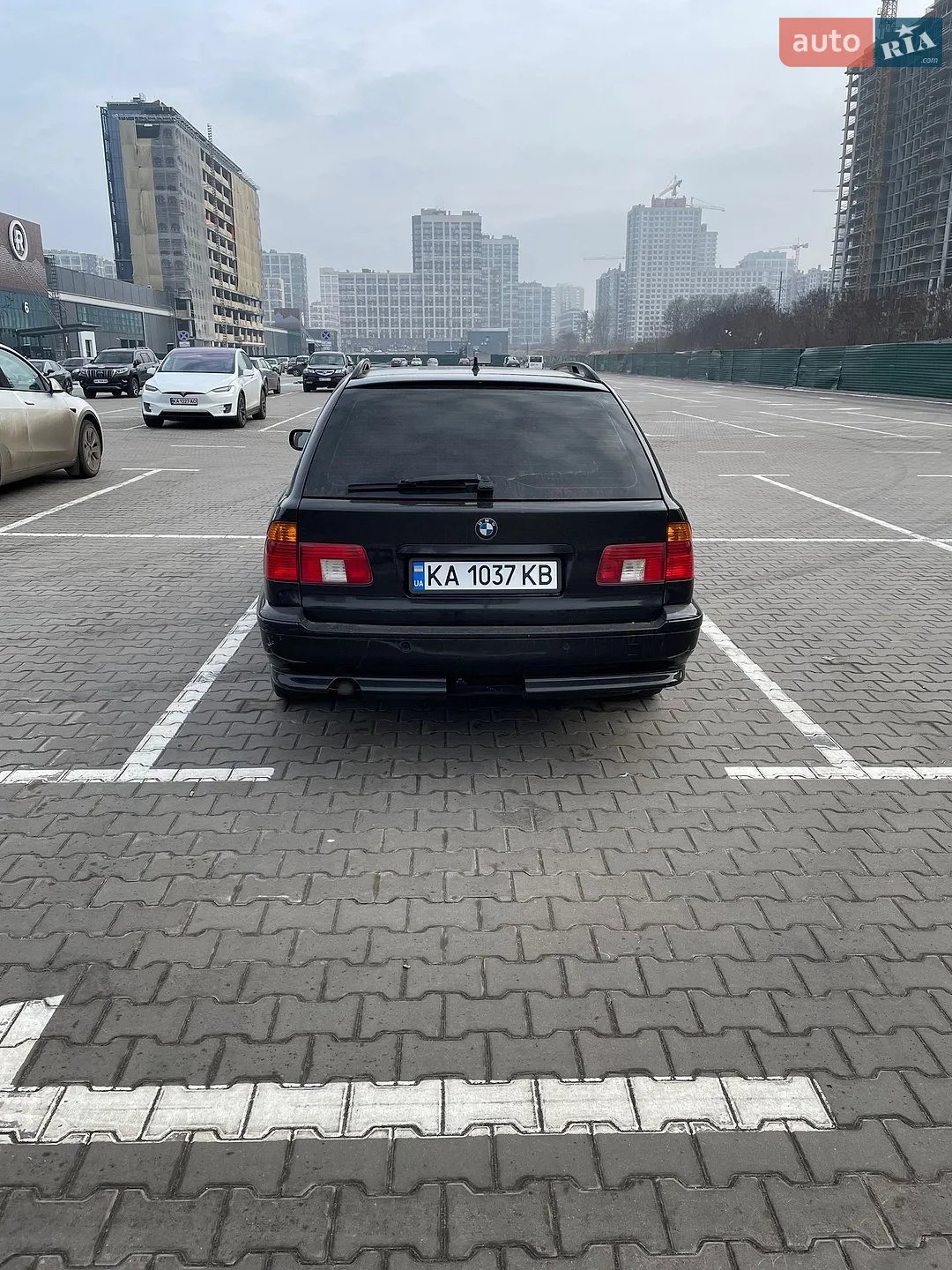 BMW 5 Series, 2001