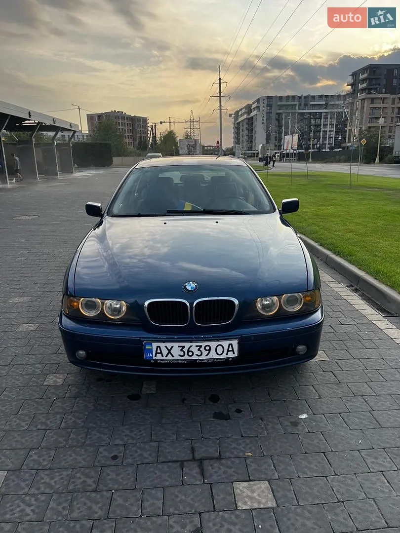 BMW 5 Series, 2002