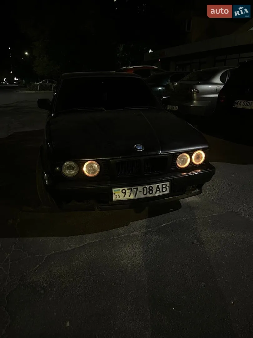 BMW 5 Series, 1990