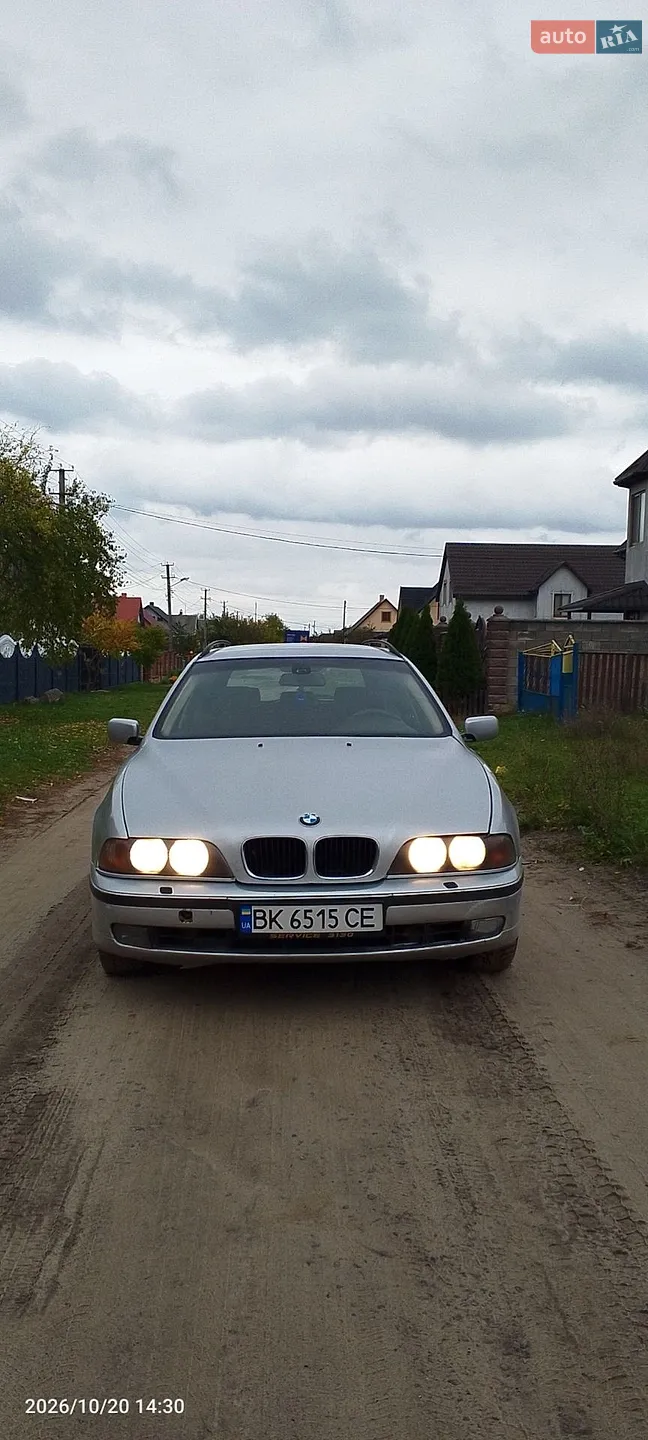 BMW 5 Series, 2000