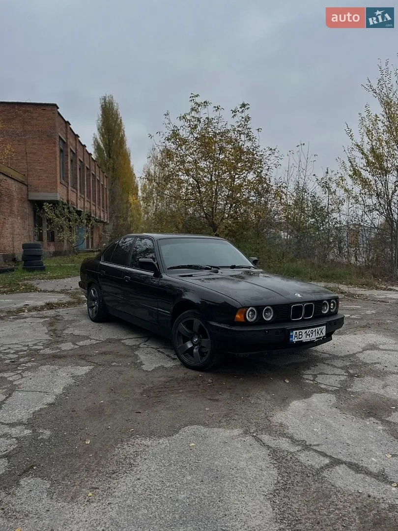 BMW 5 Series, 1989