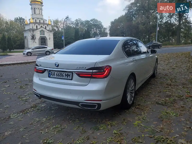 BMW 7 Series, 2015
