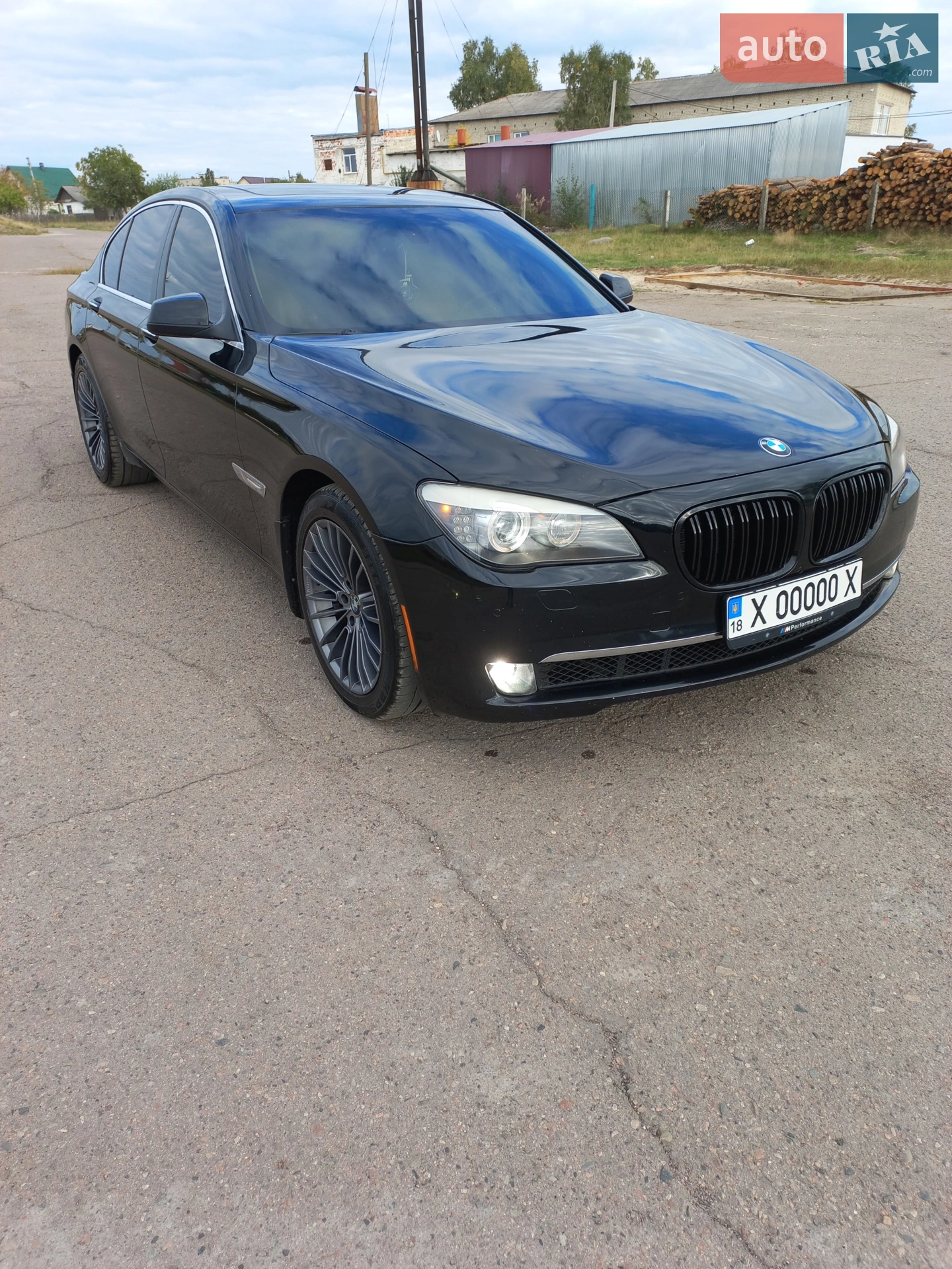 BMW 7 Series, 2011
