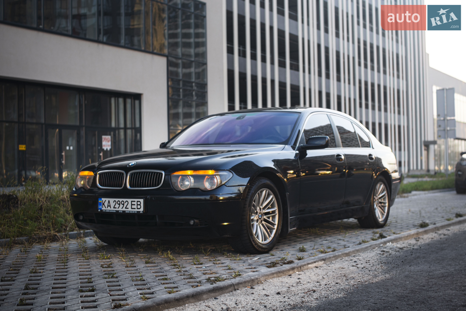 BMW 7 Series, 2002