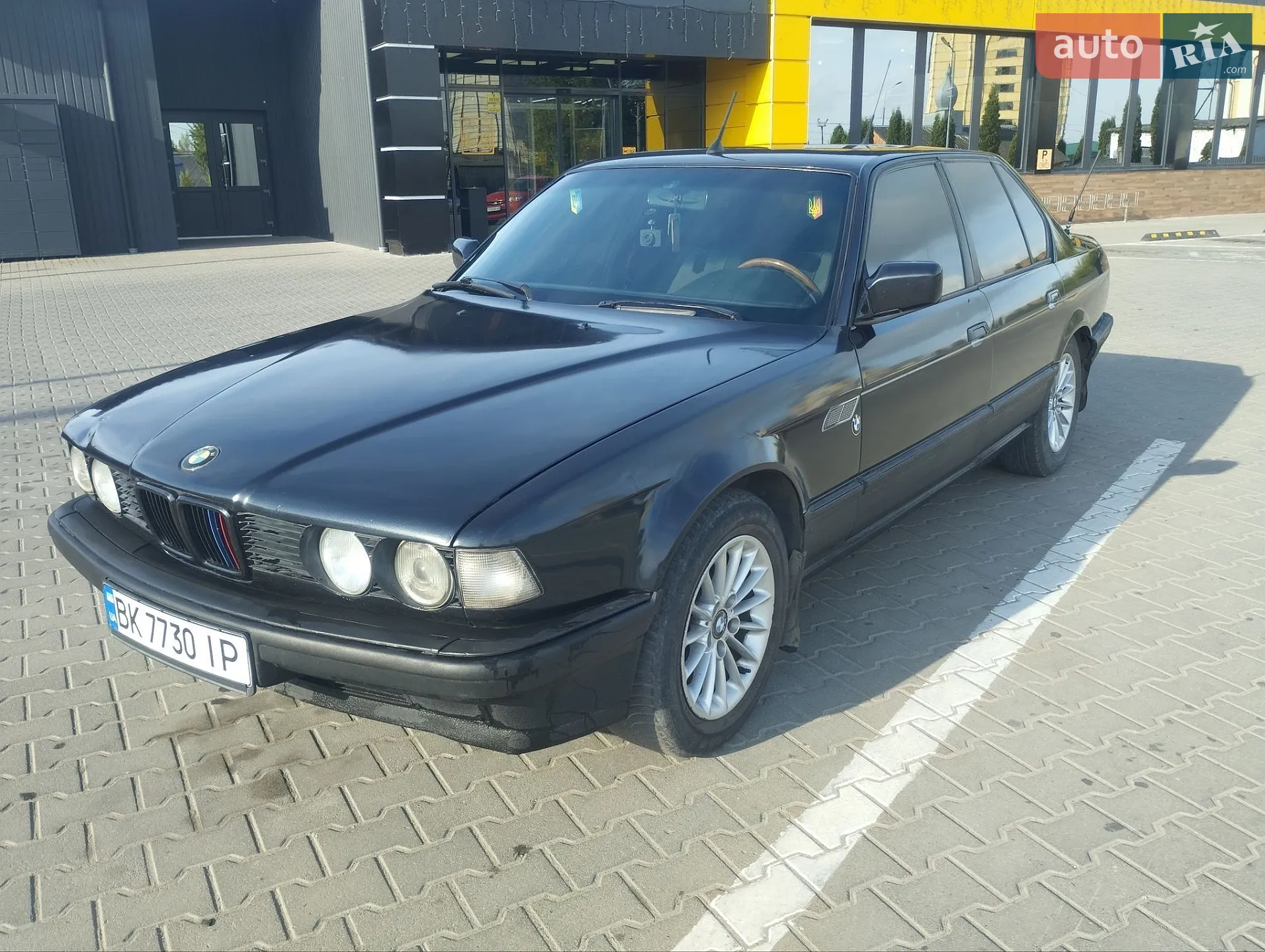 BMW 7 Series, 1989