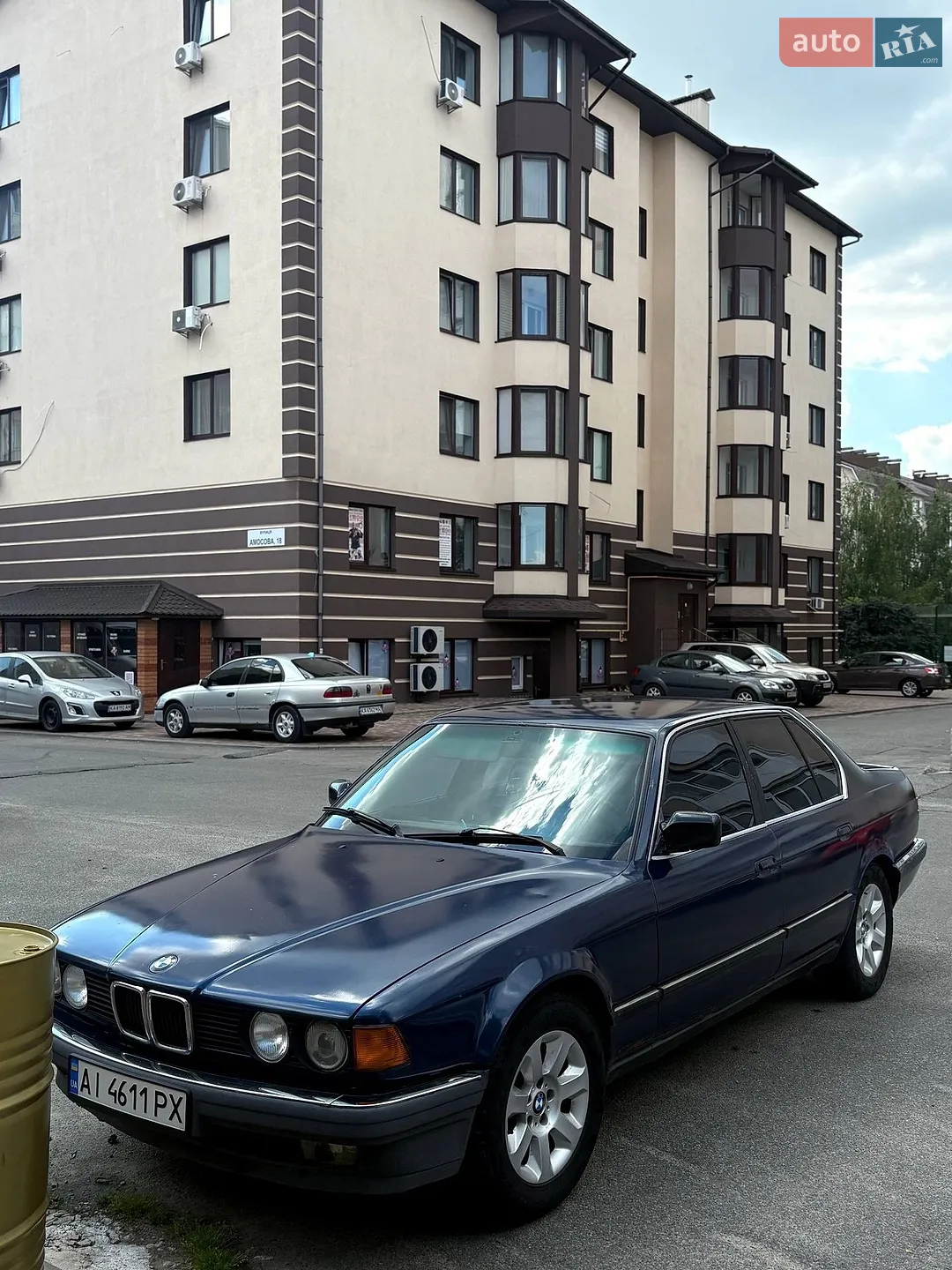 BMW 7 Series 1990 — 1