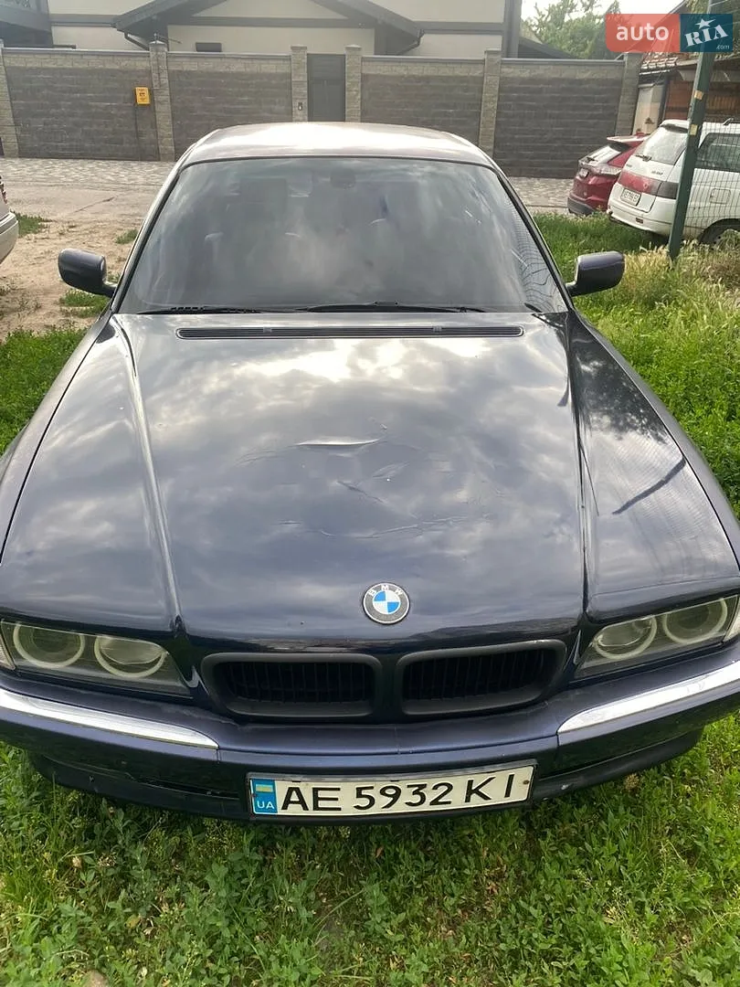 BMW 7 Series, 1997