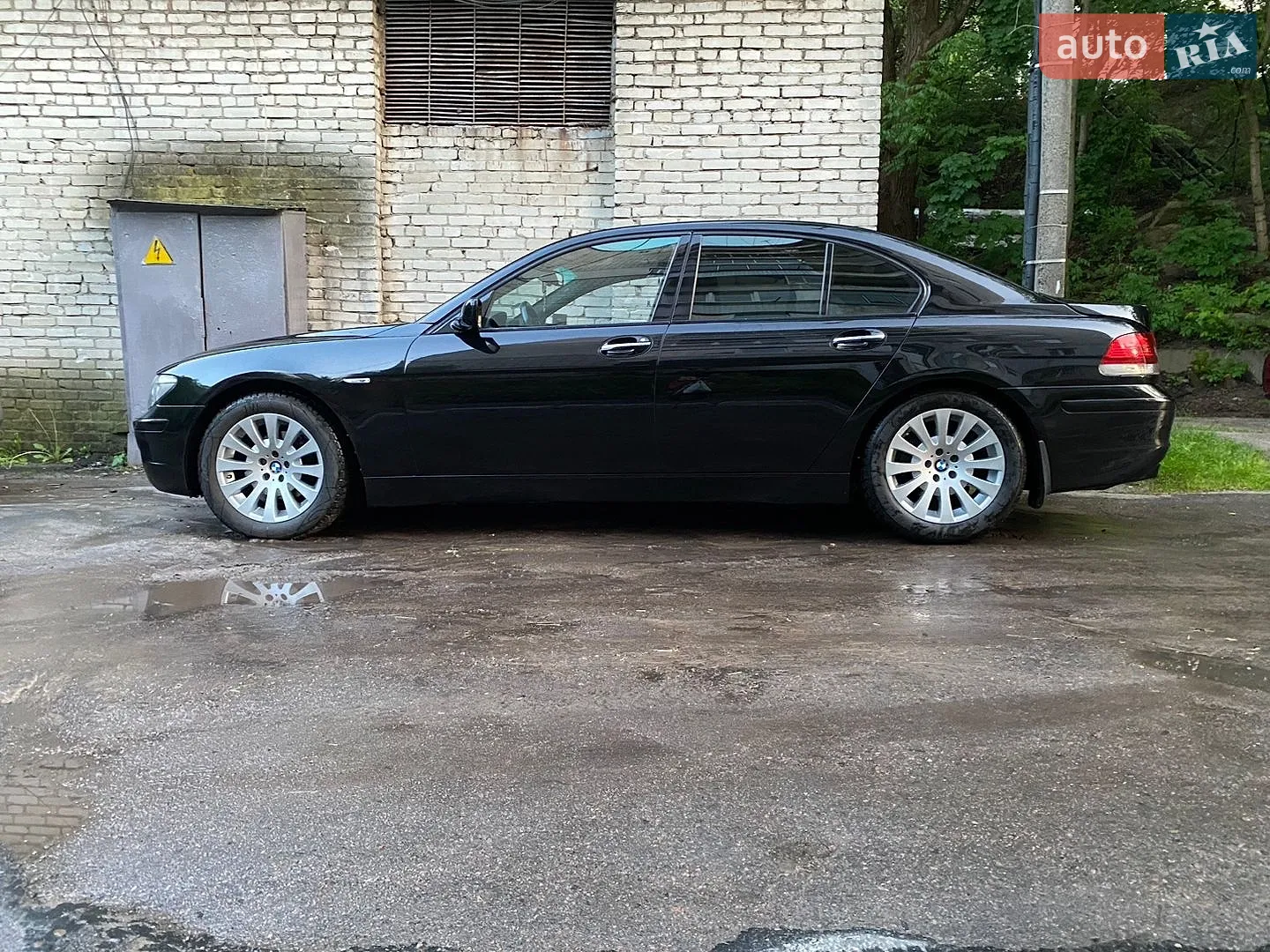 BMW 7 Series, 2005