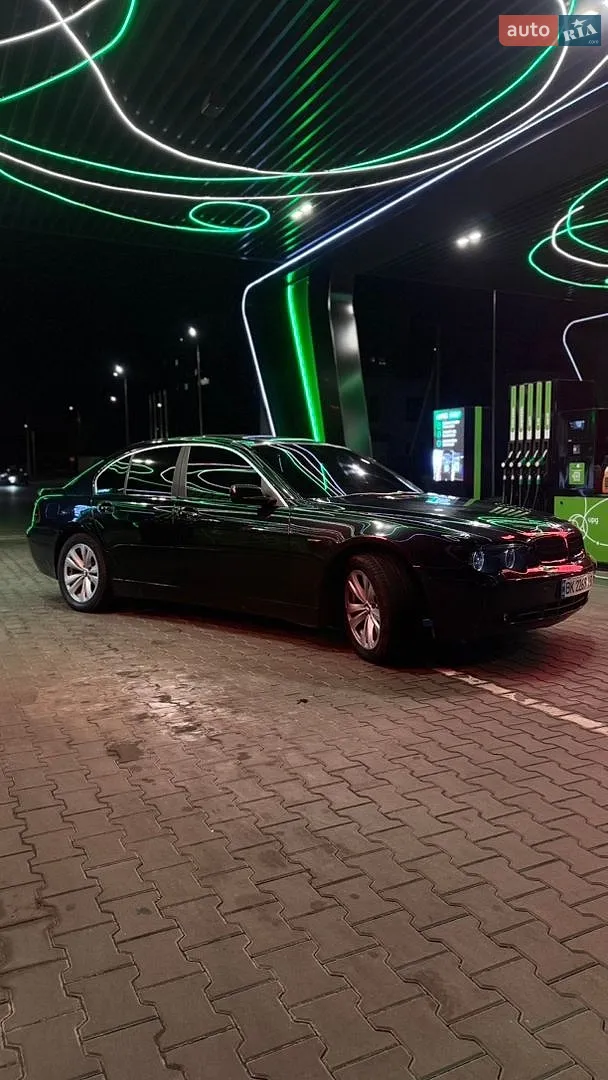 BMW 7 Series, 2003