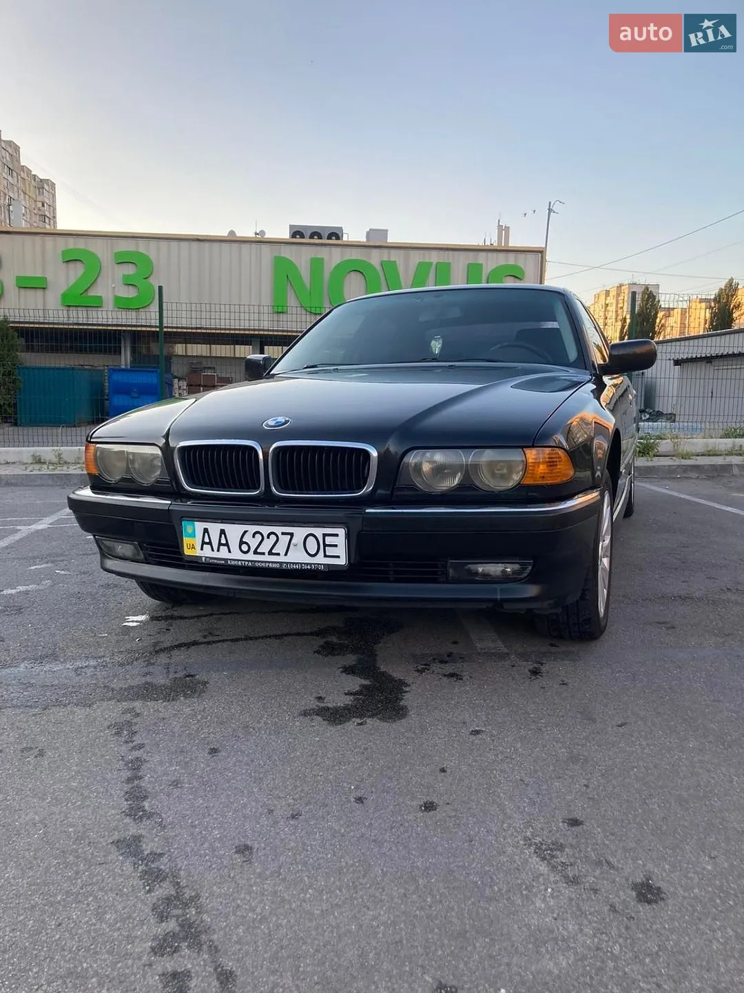 BMW 7 Series, 1999
