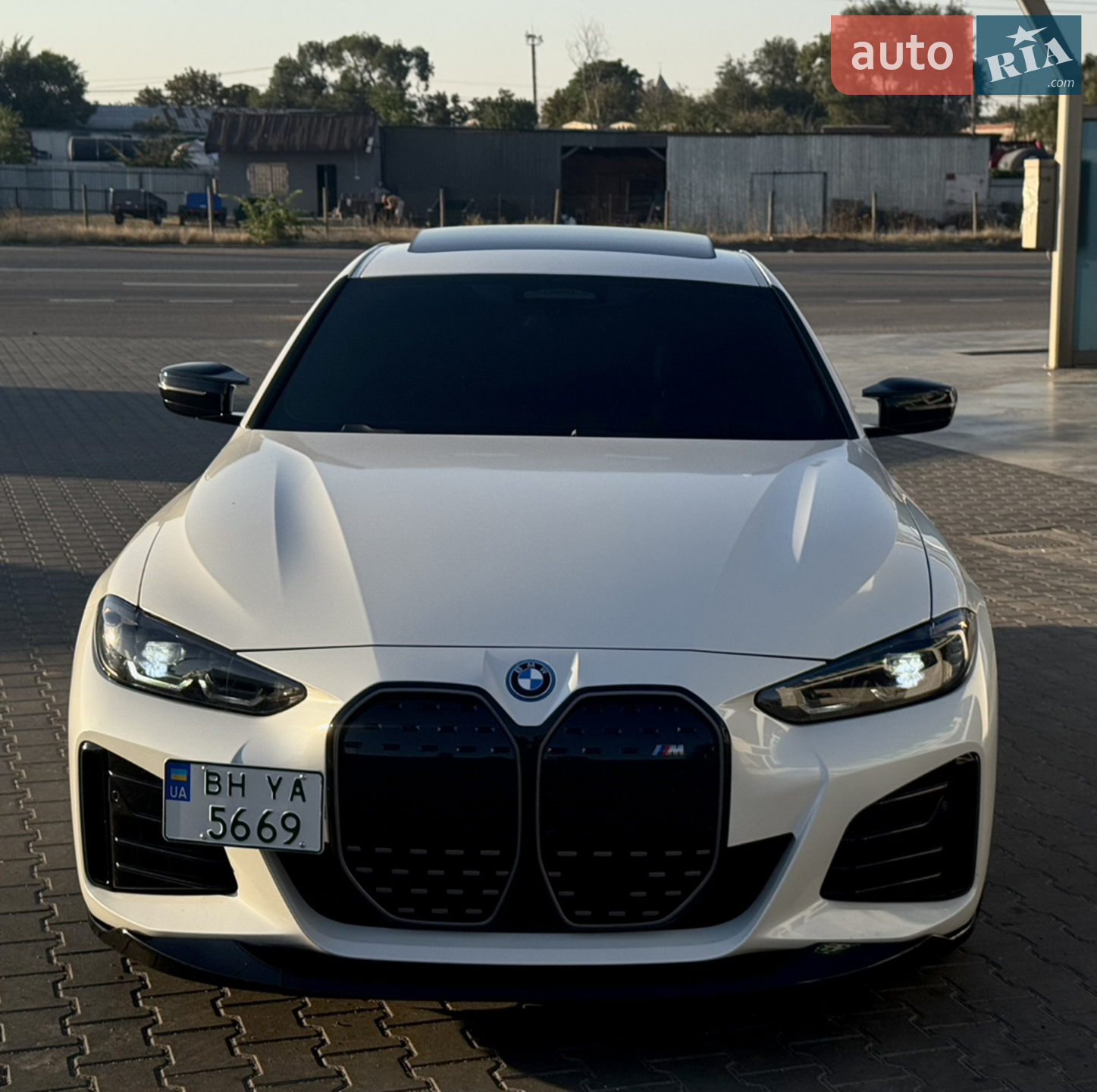 BMW i4, 2022
