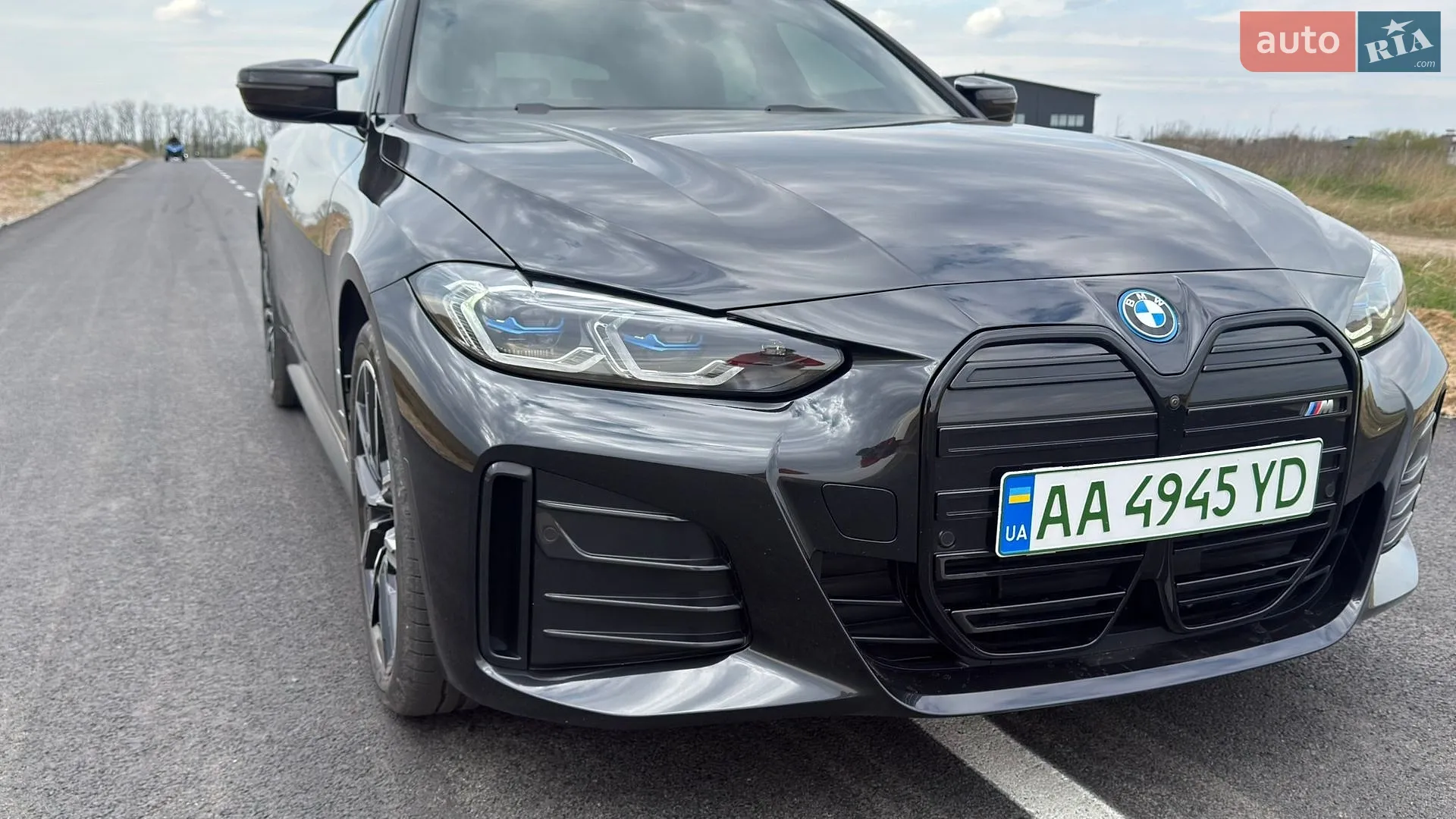 BMW i4 2023 — 1