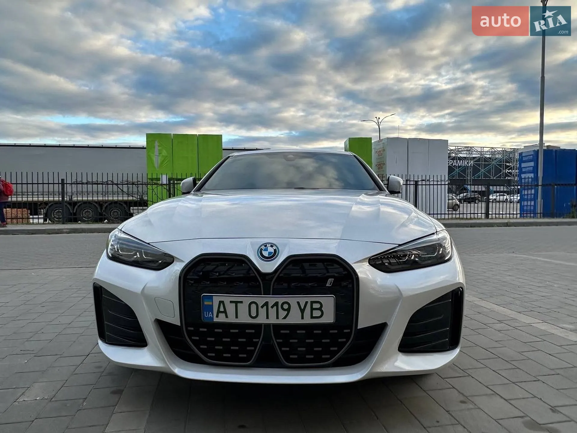 BMW i4 2022 — 1