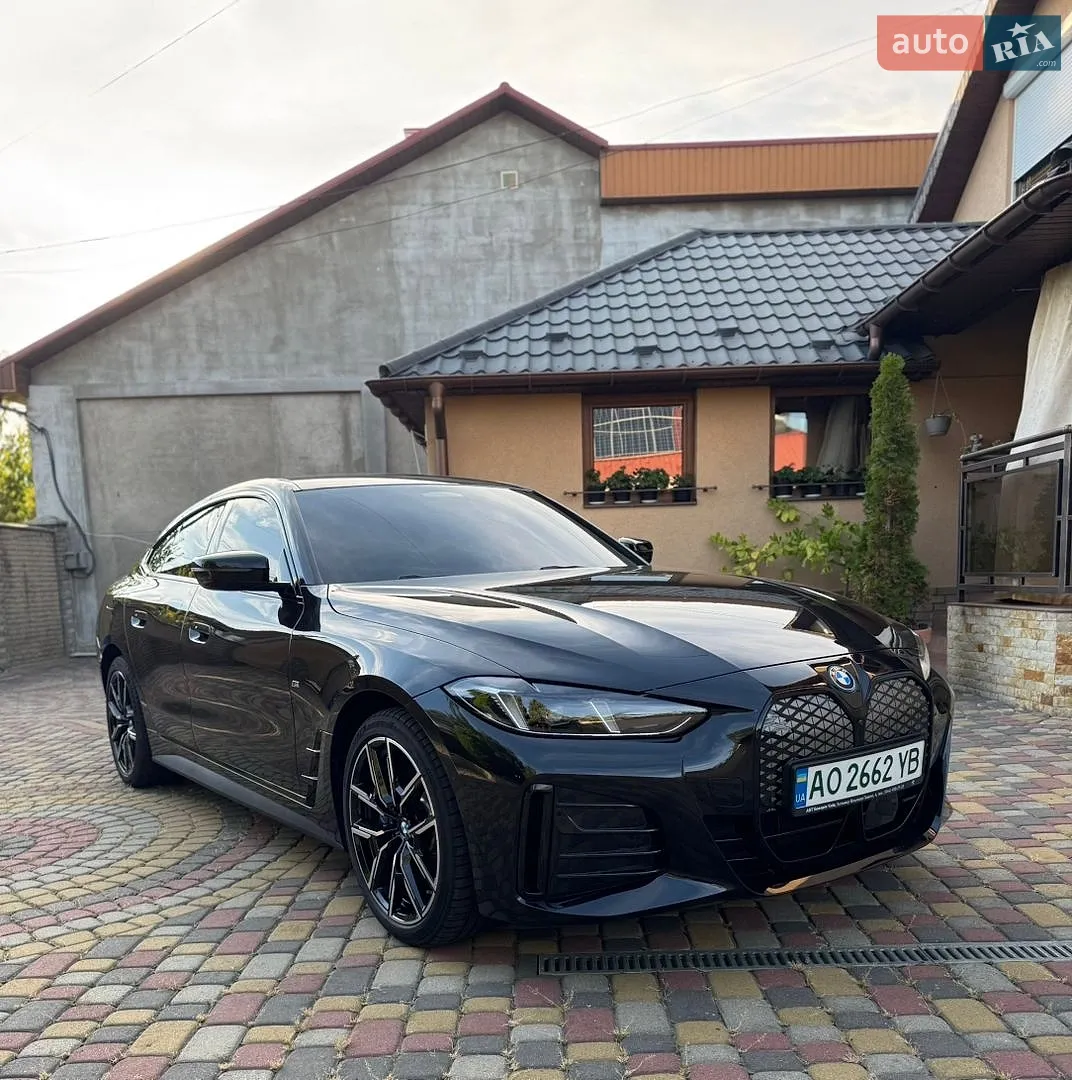 BMW i4, 2025
