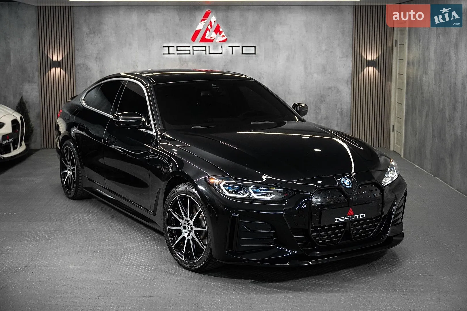BMW i4, 2023